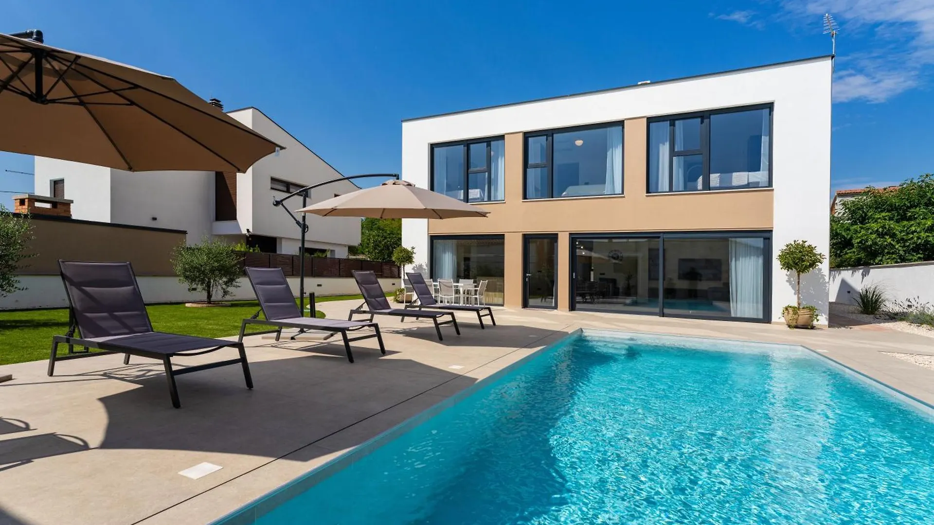 Villa Astral Murvica